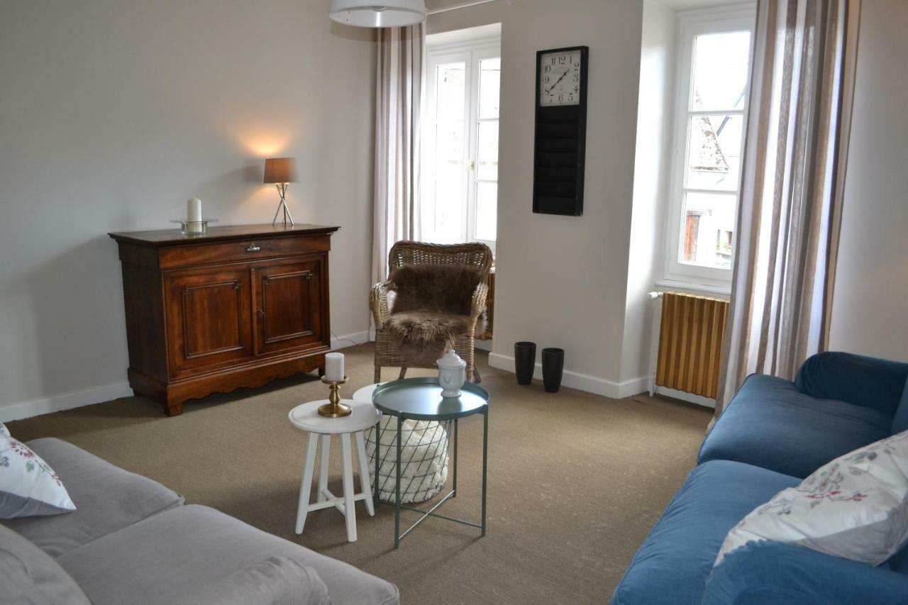 Appartement Passe Partout Lucenay-l'Eveque Ngoại thất bức ảnh